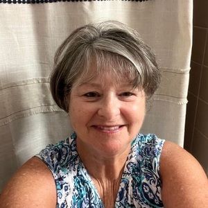 Meet your Posher, Tina